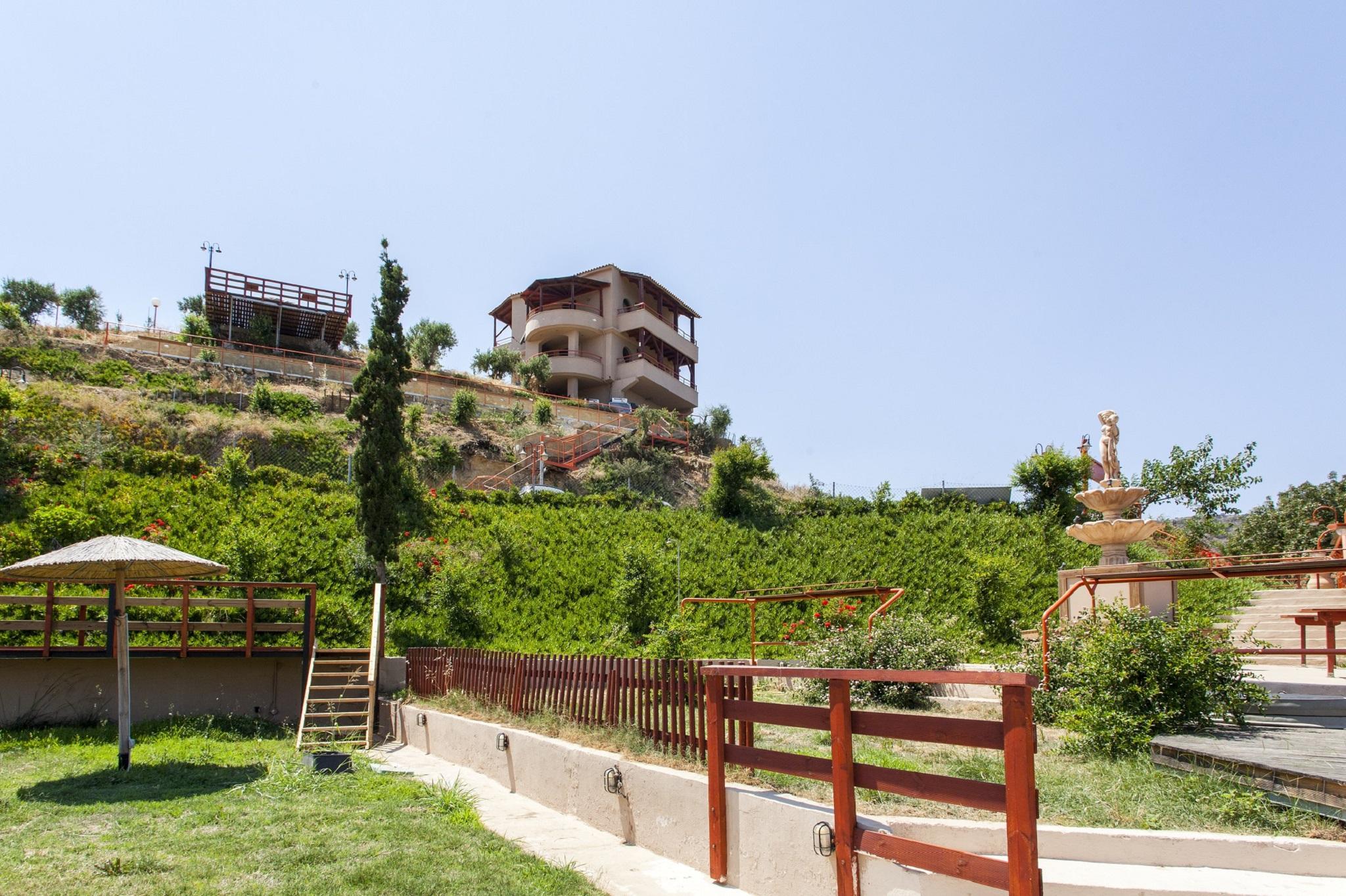 Aparthotel Estate Kares Tílisos Exterior foto